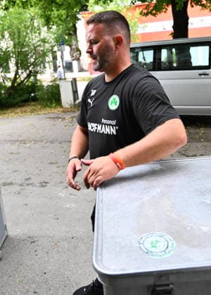 15.07.2026 - Fussball - 2. Bundesliga - Saison 2026 2027 - SpVgg Greuther Fürth Fuerth - Trainingslager Bad Wörishofen - - xwoxzix - Daniel Wiegand ( Team-Koordinator Zeugwart SpVgg Greuther Fürth ) *** July 15, 2026 Soccer 2. Bundesliga 2026–2027 Season SpVgg Greuther Fürth Fürth Training Camp in Bad Wörishofen xwoxzix Daniel Wiegand Team Coordinator and Equipment Manager, SpVgg Greuther Fürth