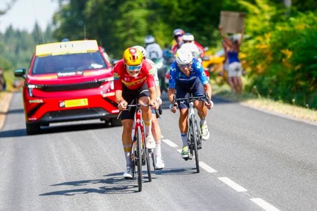 Tour de France 2026 Stage 11 NEVERS, FRANCE - JULY 15 : Oliveira Nelson (POR) of Movistar Team in the escape pack during stage 11 of the 113rd edition of Tour de France an UCI World Tour 2.UWT cycling road race stage for Men Elite of 161 km with start in Vichy and finish in Nevers on July 15, 2026 in Nevers, France, 15 07 2026 Nevers France  Copyright: xLucaxBettinix