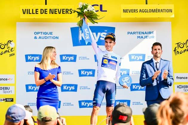 Tour de France 2026 Stage 11 NEVERS, FRANCE - JULY 15 : Ayuso Juan (ESP) of Lidl Trek on the podium wearing the white jersey during stage 11 of the 113rd edition of Tour de France an UCI World Tour 2.UWT cycling road race stage for Men Elite of 161 km with start in Vichy and finish in Nevers on July 15, 2026 in Nevers, France, 15 07 2026 Nevers France  Copyright: xPeterxDexVoechtx