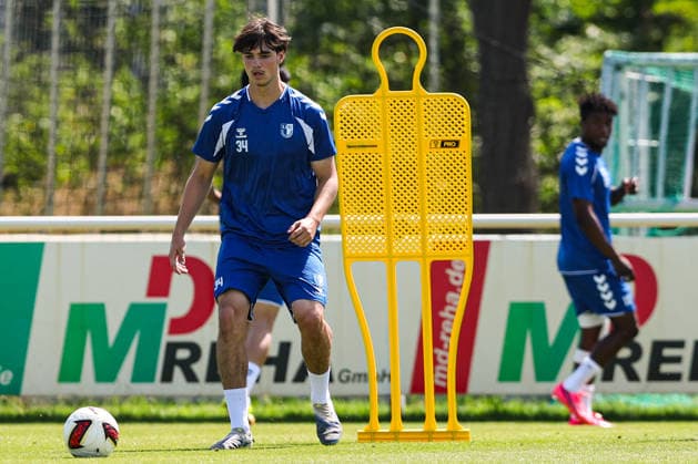 Leander Beimborn (1. FC Magdeburg,34) - 2. Fußball Bundesliga Saison 2026-2027 Training 1. FC Magdeburg an der Avnet Arena in Magdeburg - Fußball,Mann,Männer,Deutschland,15.07.2026 *** Leander Beimborn, 1. FC Magdeburg, 34, 2. Bundesliga, 2026–2027 season, 1. FC Magdeburg training session at the Avnet Arena in Magdeburg, soccer, man, men, Germany, July 15, 2026