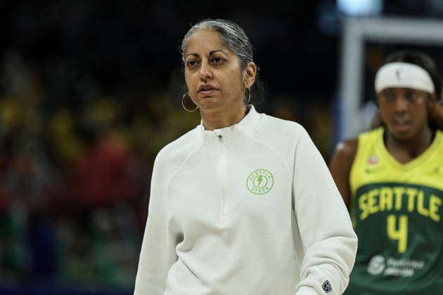 CHICAGO, USA - July 15: Seattle Storm Head Coach, Sonia Raman is seen during the game between the Chicago Sky and Seattle Storm at Wintrust Arena on Wednesday, July 15 in Chicago, USA  Copyright: xShainaxBenhiyoun SPPx Sportspressphoto_SPR191101
