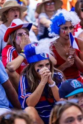 July 14, 2026, Venice, California, USA: French fan Eva Segura (center) watches as Spain takes a penalty kick in the early part of the first half of the World Cup semifinals, where Spain ultimately won 2-0. Segura watched the game with friends at a watch party held at the Pen Mar Golf Course in Venice, California. Venice USA - ZUMAb64_ 20260714_aap_b64_004 Copyright: xKarenxBallardx