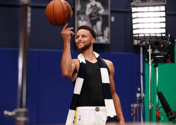 USA BASKETBALL NBA, Basketball Herren, USA WARRIORS MEDIA DAY Golden State Warriors Media Day at New Chase Center epa07883858 Golden State Warriors guard Stephen Curry during the Golden State Warriors 2019-20 season Media Day at the Chase Center, the new home of the Golden State Warriors in San Francisco, California, USA, 30 September 2019. SAN FRANCISCO United States  Copyright: xJOHNxG.xMABANGLOx