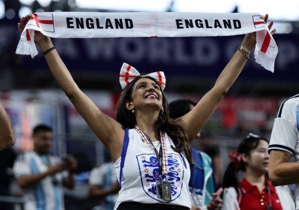 FIFA World Cup, WM, Weltmeisterschaft, Fussball 2026 semifinals - England vs Argentina Fan of England ahead of the FIFA World Cup 2026 semifinals match England against Argentina, in Atlanta, USA, 15 July 2026. ATLANTA United States  Copyright: xRONALDxWITTEKx