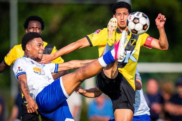 BURGH-HAAMSTEDE , 15-07-2026 , Sportpark van Zuijen , season 2026 2027, Dutch preseason friendly football , Match between NAC Breda and HSV Hoek , picture shows HSV Hoek player Gylemmo Siereveld and NAC Breda player Mohamed Nassoh NAC - HSV Hoek (friendly)  x205042884x Copyright: