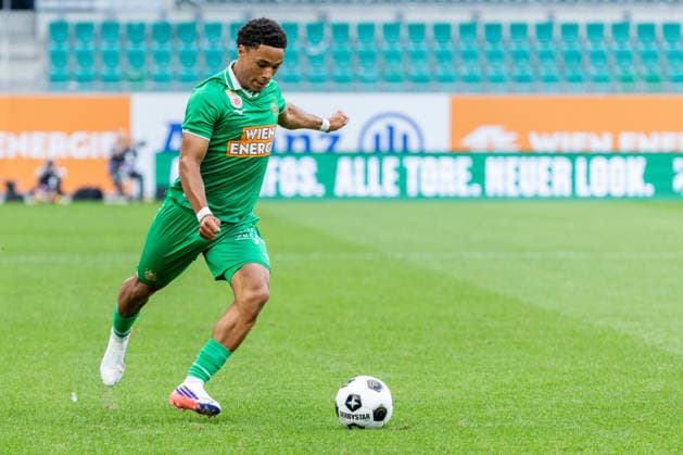 SOCCER - Rapid vs Panathinaikos, test match VIENNA,AUSTRIA,15.JUL.26 - SOCCER - ADMIRAL Bundesliga, Super League, SK Rapid Wien vs Panathinaikos Athen, test match. Image shows Eadon Roka (Rapid).  GEPAxpictures xPhilippxBrem