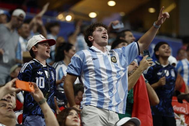 FIFA World Cup, WM, Weltmeisterschaft, Fussball 2026 semifinals - England vs Argentina Supporters of Argentina before the FIFA World Cup 2026 semifinals match England against Argentina, in Atlanta, USA, 15 July 2026. ATLANTA United States  Copyright: xWILLxOLIVERx
