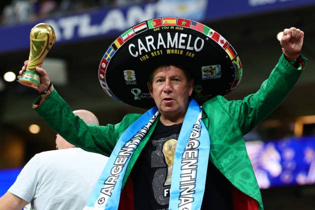Fans before the FIFA World Cup, WM, Weltmeisterschaft, Fussball 2026 Semi Final match between England and Argentina at the Mercedez-Benz Stadium, Atlanta, USA on 15 July 2026. Copyright: xPeterxDovganx 45260002
