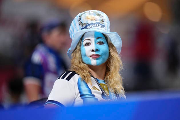 England v Argentina: Semi Final - FIFA World Cup, WM, Weltmeisterschaft, Fussball 2026 Supporter of Argentina poses for the photo during the FIFA World Cup 2026 Semi Final match between England and Argentina at Atlanta Stadium on July 15, 2026 in Atlanta, Georgia. Atlanta GA United States  Copyright: xJosexBretonx originalFilename:bretonhernandez-englandv260715_np8b3.jpg
