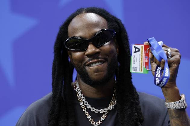 ATLANTA - Rapper 2 Chainz prior to the 2026 FIFA World Cup, WM, Weltmeisterschaft, Fussball semi-final match between England and Argentina at the Atlanta Stadium on July 15, 2026, in Atlanta, Georgia, United States. MAURICE VAN STEEN ANP FIFA World Cup 2026 - semi final 2026 xVIxANPxSportx xMauricexvanxSteenxIVx 563599025 originalFilename: 563599025.jpg