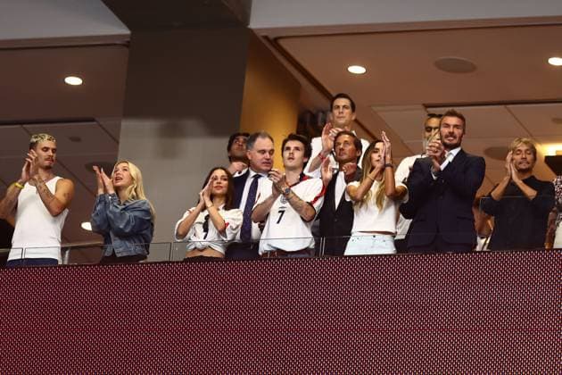 Sport Bilder des Tages David Beckham ahead of kick-off, with Victoria Beckham, Romeo Beckham, Cruz Beckham and Harper Beckham England v Argentina, 2026 FIFA World Cup, WM, Weltmeisterschaft, Fussball Semi Final, Football, Atlanta Stadium, Atlanta, Georgia, USA - 15 Jul 2026Atlanta Atlanta Stadium Georgia (GA) United States of America  Copyright: xMichaelxZemanek Shutterstockx 16992756aq
