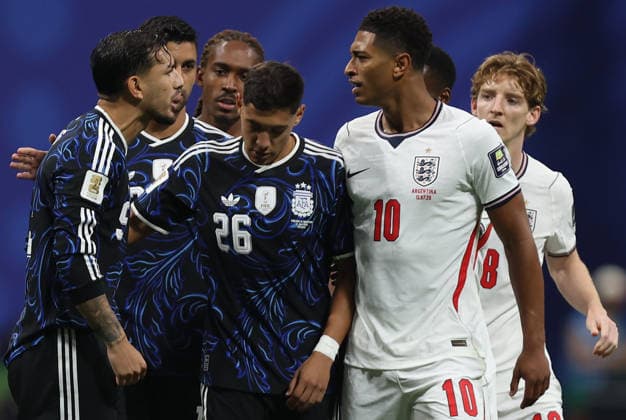 Argentina vs Inglaterra Leandro Paredes Foto: FOTOBAIRES Semifinal. Copa Mundial de Futbol 2026 *** Argentina vs. England: Leandro Paredes. Photo by FOTOBAIRES. 2026 FIFA World Cup Semifinal Copyright: xxx
