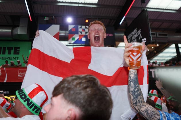 England fan enjoy the pre-match atmosphere prior to the England v Argentina match Fans at Box Park Wembley, Football, World Cup 2026, London, UK - 15 Jul 2026London Wembley United Kingdom  Copyright: xHanc WiredxPhotos Shutterstockx 16992959k