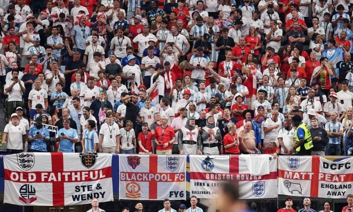 US Soccer World Cup England - Argentina 9206117 15.07.2026 England s fans cheer for their team before the FIFA World Cup, WM, Weltmeisterschaft, Fussball 2026 semi-final soccer match between England and Argentina at the Atlanta Stadium in Atlanta, Georgia, the United States. Nafis Sirazetdinov Sputnik Atlanta Georgia USA  Copyright: xNafisxSirazetdinovx