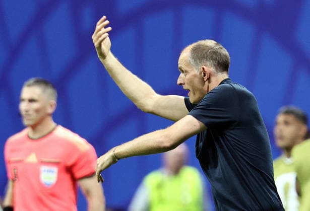 FIFA World Cup, WM, Weltmeisterschaft, Fussball 2026 semifinals - England vs Argentina England s head coach Thomas Tuchel during the FIFA World Cup 2026 semifinals match England against Argentina, in Atlanta, USA, 15 July 2026. ATLANTA United States  Copyright: xRONALDxWITTEKx