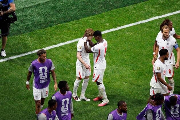 Anthony Gordon and Marc Guehi seen celebrating after scoring goal during FIFA World Cup, WM, Weltmeisterschaft, Fussball 2026 semifinal game between national teams of England and Argentina (Grzegorz Wajda Ball Raw Images) Atlanta Atlanta Stadium USA Copyright: xGrzegorzxWajdax grzegorzwajda_england_argentina_26_4-15