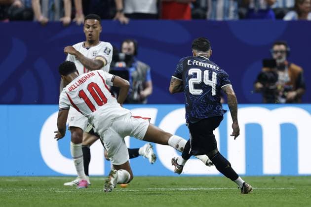 ATLANTA - Enzo Fernandez of Argentina scores a goal to make it 1-1 during the 2026 FIFA World Cup, WM, Weltmeisterschaft, Fussball semi-final match between England and Argentina at the Atlanta Stadium on July 15, 2026, in Atlanta, Georgia, United States. MAURICE VAN STEEN ANP FIFA World Cup 2026 - semi final 2026 xVIxANPxSportx xMauricexvanxSteenxIVx 563608480 originalFilename: 563608480.jpg