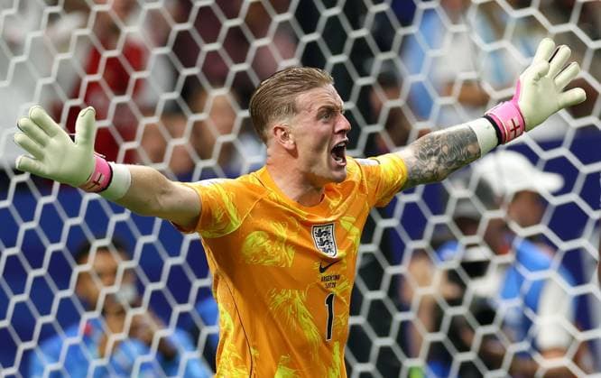 US Soccer World Cup England - Argentina 9206173 15.07.2026 England™s goalkeeper Jordan Pickford reacts during the FIFA World Cup, WM, Weltmeisterschaft, Fussball 2026 semi-final soccer match between England and Argentina at the Atlanta Stadium in Atlanta, Georgia, the United States. Nafis Sirazetdinov Sputnik Atlanta Georgia USA  Copyright: xNafisxSirazetdinovx