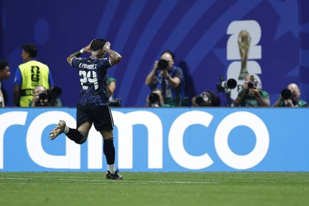 ATLANTA - Enzo Fernandez of Argentina celebrates scoring during the 2026 FIFA World Cup, WM, Weltmeisterschaft, Fussball semi-final match between England and Argentina at the Atlanta Stadium on July 15, 2026, in Atlanta, Georgia, United States. MAURICE VAN STEEN ANP FIFA World Cup 2026 - semi final 2026 xVIxANPxSportx xMauricexvanxSteenxIVx 563608752 originalFilename: 563608752.jpg