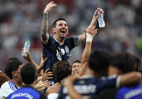 Sport Themen der Woche KW29 Argentina vs Inglaterra Lionel Messi Foto: FOTOBAIRES Semifinal. Copa Mundial de Futbol 2026 *** Argentina vs. England: Lionel Messi Photo by FOTOBAIRES, 2026 FIFA World Cup Semifinal Copyright: xxx