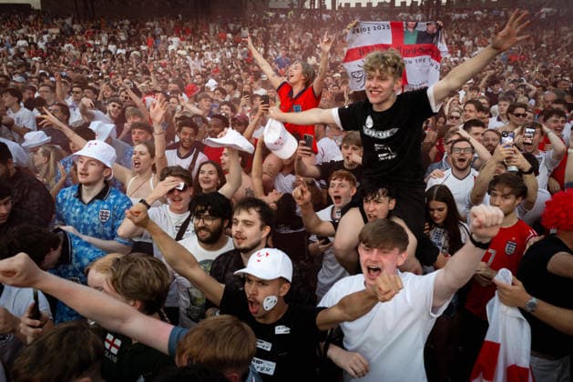 July 15, 2026, Manchester, United Kingdom: England fans seen celebrating after scoring during the highly anticipated World Cup semi-final. The sold-out Castlefield Bowl, organised by The Road Victory, saw thousands of fans come together to watch England play Argentina in a World Cup battle for the first time since France 98. Manchester United, ManU Kingdom - ZUMAs197 20260715_aaa_s197_170 Copyright: xAndyxBartonx
