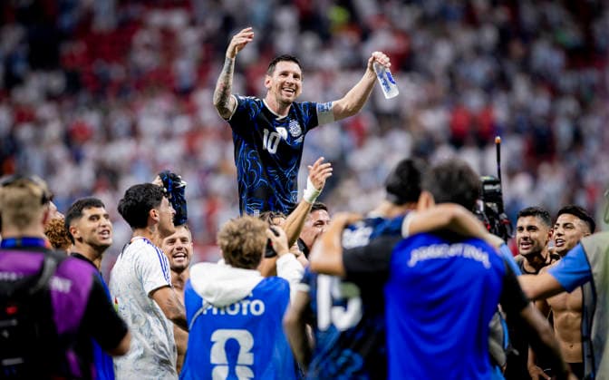 Atlanta, USA 15th Jul 2026. Final jubilation Lionel Messi (ARG) England - Argentina World Cup England - Argentinien 15.07.2026 *** Atlanta, USA, July 15, 2026: Jubilation in the final—Lionel Messi, ARG, England, Argentina, World Cup, England, Argentina, July 15, 2026