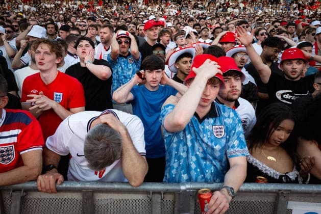 Football, 2026 FIFA World Cup, England v Argentina, fans in Manchester