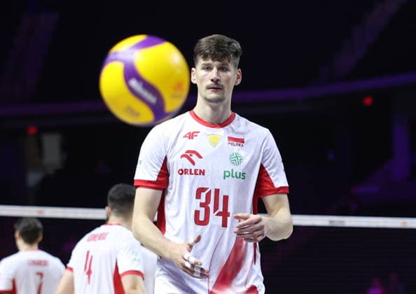 SIATKOWKA LIGA NARODOW SE ON 2026 15.07.2026 POLSKA v BULGARIA --- POLAND v BULGARIA N Z SZYMON JAKUBISZAK W MECZU POLSKA - BULGARIA 3:0 W RYWALIZACJI LIGI NARODOW W CHICAGO MARCIN CHOLEWINSKI NEWSPIX.PL VOLLEYBALL NATIONS LEAGUE 2026 15072026 SZYMON JAKUBISZAK DURING THE MATCH POLAND - BULGARIA 3:0 IN VOLLEYBALL NATIONS LEAGUE NEWSPIX.PL --- newspix.pl 