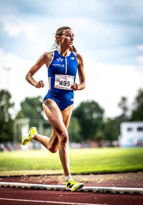 Abendsportfest Pfungstadt; Pfungstadt, 15.07.2026 Verena Meisl (GER TV Wattenscheid 01) unterwegs im 1500m-Lauf; Abendsportfest Pfungstadt am 15.07.2026 im TSV-Stadion in Pfungstadt (Hessen). *** Pfungstadt Evening Track Meet, Pfungstadt, July 15, 2026: Verena Meisl of GER TV Wattenscheid 01 competing in the 1500-meter race at the Pfungstadt Evening Track Meet on July 15, 2026, at the TSV Stadium in Pfungstadt, Hesse Copyright: xBEAUTIFULxSPORTS R.xSchmittx
