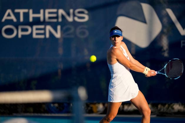 Vanda Pharmaceuticals Athens Open - Day 3 Maia Lumsden of Great Britain plays alongside partner Qianhui Tang of China during their Round of 16 doubles match against Carmen Corley of the United States and Alexandra Osborne of Australia at the 2026 Vanda Pharmaceuticals Athens Open Women s tennis tournament at the Athens Olympic Tennis Centre in Athens, Greece, on July 15, 2026. Athens Athens Greece  Copyright: xOwenxHammondx originalFilename:hammond-2026vand260715_np6vc.jpg