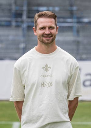 15.07.2026, xfux, Fussball 2.Bundesliga, SV Darmstadt 98 Fototermin Saison 2026 2027 - Porträttermin 2026 2027, v.l. Standardtrainer Immanuel Höhn Hoehn (SV Darmstadt 98) Darmstadt *** July 15, 2026, xfux, Soccer 2. Bundesliga, SV Darmstadt 98 Photo Shoot for the 2026–2027 Season, Portrait Session for the 2026–2027 Season, from left: Head Coach Immanuel Höhn, SV Darmstadt 98, Darmstadt
