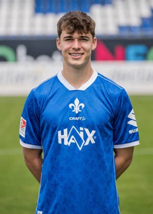 15.07.2026, xfux, Fussball 2.Bundesliga, SV Darmstadt 98 Fototermin Saison 2026 2027 - Porträttermin 2026 2027, v.l. Noah Weißhaupt Weisshaupt (SV Darmstadt 98) Darmstadt *** July 15, 2026, xfux, Soccer, 2. Bundesliga, SV Darmstadt 98 Photo Shoot for the 2026–2027 Season, Portrait Session for the 2026–2027 Season, from left: Noah Weißhaupt, Weisshaupt, SV Darmstadt 98, Darmstadt