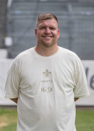 15.07.2026, xfux, Fussball 2.Bundesliga, SV Darmstadt 98 Fototermin Saison 2026 2027 - Porträttermin 2026 2027, v.l. Betreuer Sebastian Hein (SV Darmstadt 98) Darmstadt *** July 15, 2026, xfux, Soccer, 2. Bundesliga, SV Darmstadt 98 Photo Shoot for the 2026–2027 Season, Portrait Session for the 2026–2027 Season, from left: Coach Sebastian Hein, SV Darmstadt 98, Darmstadt