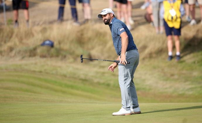154th Open Golf Championships - Round 1 Matthew Baldwin of England watches his putting attempt on the 10th green during Round 1 at the British Open Golf Championships at Royal Birkdale in Southport, Britain, 16 July 2026. SOUTHPORT United Kingdom  Copyright: xADAMxVAUGHANx