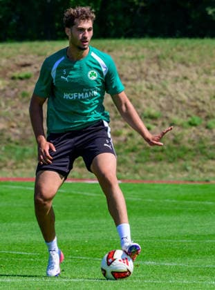 16.07.2026 - Fussball - 2. Bundesliga - Saison 2026 2027 - SpVgg Greuther Fürth Fuerth - Trainingslager Bad Wörishofen - - xwoxzix - Maxim Dal (5, SpVgg Greuther Fürth ) *** July 16, 2026 Soccer 2. Bundesliga 2026–2027 Season SpVgg Greuther Fürth Fürth Training Camp in Bad Wörishofen xwoxzix Maxim Dal 5, SpVgg Greuther Fürth