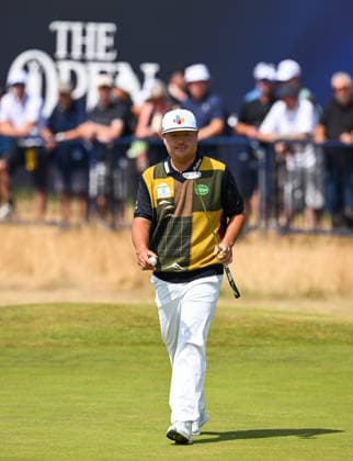 Sungjae Im (KOR) on the 18th Green is one of the early leaders of the Open Championship on -4 154th Open Golf Championships, Royal Birkdale, Southport, UK - 16 Jul 2026Southport Royal Birkdale United Kingdom  Copyright: xGreigxCowie Shutterstockx 16988293bo