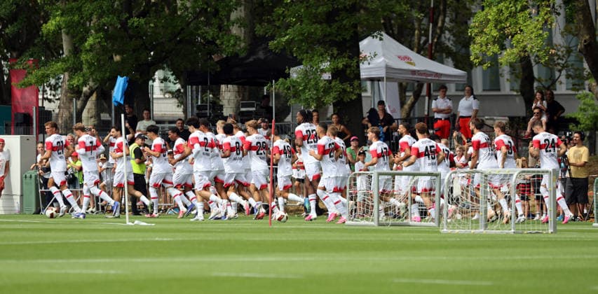 16.07.26 VfB Stuttgart Training Deutschland, Stuttgart, 16.07.2026, Fussball, Bundesliga, Saison 2026 2027, VfB Stuttgart Training: . *** July 26, 2016 VfB Stuttgart Training Germany, Stuttgart, July 16, 2026, Soccer, Bundesliga, 2026–2027 Season, VfB Stuttgart Training