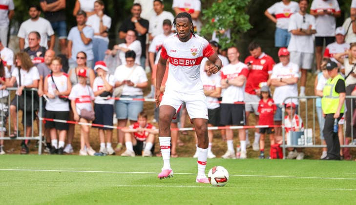 2026.07.16, Deutschland, Stuttgart, Fußball VfB Stuttgart Trainingsauftakt, Dan-Axel Zagadou *** July 16, 2026, Germany, Stuttgart, Soccer: VfB Stuttgart Starts Training, Dan Axel Zagadou