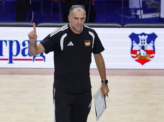 WomenÕs Volleyball Nations League - Belgrade 2026 Germany s head coach Massimo Botti during the MenÕs Volleyball Nations League Pool 7 match between Germany and Iran at Belgrade Arena on July 16, 2026 in Belgrade, Serbia. Belgrade Serbia Copyright: xSrdjanxStevanovicx x