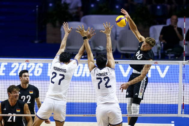 Iran v Germany - Men s Volleyball Nations League BELGRADE, SERBIA - JULY 16: E. Rohrs (66) of Germany in action against M. Valizadeh (27) of Iran during the Men s Volleyball Nations League match between Iran and Germany in Belgrade, Serbia on July 16, 2026. Filip Stevanovic Anadolu Belgrade Serbia. Editorial use only. Please get in touch for any other usage.  Copyright: x2026xAnadoluxFilipxStevanovicx