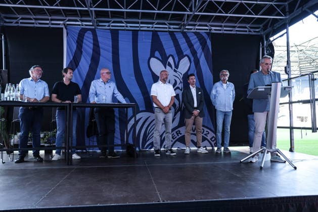 Fussball, 3.Liga Saison 2026 2027 Außerordentliche Mitgliederversammlung MSV Duisburg 16.07.2026, schauinsland-reisen-arena Christian Stiefelhagen (Vorstandsvorsitzender, MSV Duisburg) Duisburg schauinsland-reisen-arena Nordrhein-Westfalen Deutschland *** Sports, Soccer, 3rd Division, 2026–2027 Season; MSV Duisburg Extraordinary General Meeting, July 16, 2026, Schauinsland Reisen Arena, Christian Stiefelhagen, Chairman of the Board, MSV Duisburg, Duisburg, Schauinsland Reisen Arena, North Rhine-Westphalia, Germany