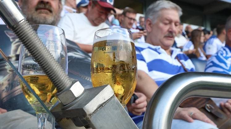 MSV Duisburg Mitgliederversammlung in der Schauinslandreisen-Arena in Duisburg ** NUR FÜR REDAKTIONELLE ZWECKE ** EDITORIAL USE ONLY **<p>MSV Duisburg Mitgliederversammlung am Donnerstag den 16.Juli 2026 in der Schauinslandreisen-Arena in Duisburg Foto : Frank Oppitz FUNKE Foto Services< p> Deutschland NRW Duisburg Copyright: FrankxOppitz *** MSV Duisburg General Meeting at the Schauinslandreisen Arena in Duisburg ** FOR EDITORIAL USE ONLY ** EDITORIAL USE ONLY ** p MSV Duisburg General Meeting on Thursday, July 16, 2026, at the Schauinslandreisen Arena in Duisburg Photo by Frank Oppitz, FUNKE Photo Services p Sport Germany, North Rhine-Westphalia, Duisburg Copyright FrankxOppitz Copyright: FrankxOppitz doc86qsp1vnvo1gf1obi8z ,EDITORIAL USE ONLY