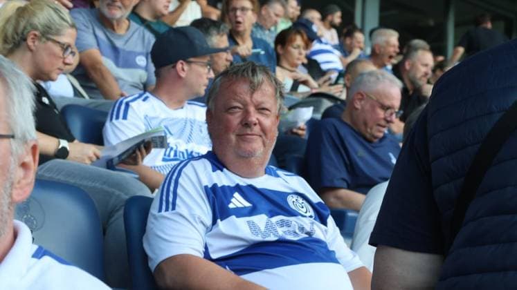 MSV Duisburg Mitgliederversammlung in der Schauinslandreisen-Arena in Duisburg ** NUR FÜR REDAKTIONELLE ZWECKE ** EDITORIAL USE ONLY **<p>MSV Duisburg Mitgliederversammlung am Donnerstag den 16.Juli 2026 in der Schauinslandreisen-Arena in Duisburg Foto : Frank Oppitz FUNKE Foto Services< p> Deutschland NRW Duisburg Copyright: FrankxOppitz *** MSV Duisburg General Meeting at the Schauinslandreisen Arena in Duisburg ** FOR EDITORIAL USE ONLY ** EDITORIAL USE ONLY ** p MSV Duisburg General Meeting on Thursday, July 16, 2026, at the Schauinslandreisen Arena in Duisburg Photo by Frank Oppitz, FUNKE Photo Services p Sport Germany, North Rhine-Westphalia, Duisburg Copyright FrankxOppitz Copyright: FrankxOppitz doc86qsp2hywqslvrm2u4u ,EDITORIAL USE ONLY