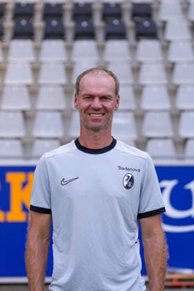 Marco Konrad; SC Freiburg; 1.BL Frauen, Porträttermin 2026 2027 Freiburg Dreisamstadion Baden-Wuerttemberg Deutschland *** Marco Konrad, SC Freiburg 1, Women s Bundesliga, Photo Shoot 2026–2027, Freiburg, Dreisamstadion, Baden-Württemberg, Germany Copyright: xAA STEINSIEK.CHx