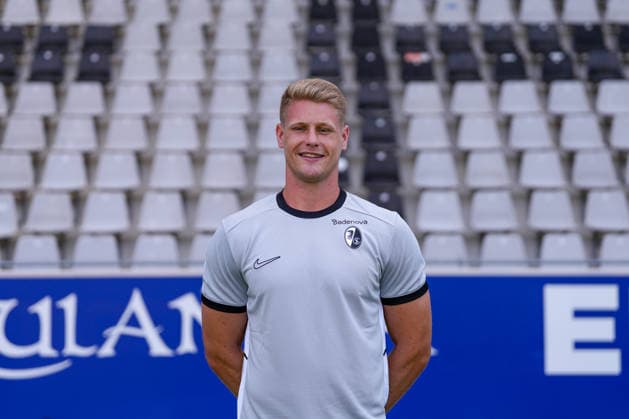 Tobias Galli; SC Freiburg; 1.BL Frauen, Porträttermin 2026 2027 Freiburg Dreisamstadion Baden-Wuerttemberg Deutschland *** Tobias Galli, SC Freiburg 1, Women s Bundesliga, Photo Shoot 2026–2027, Freiburg, Dreisamstadion, Baden-Württemberg, Germany Copyright: xAA STEINSIEK.CHx