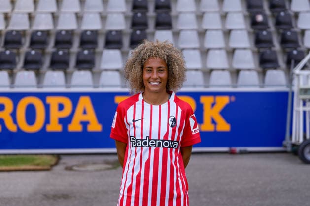 Amira Arfaoui; SC Freiburg; 1.BL Frauen, Porträttermin 2026 2027 Freiburg Dreisamstadion Baden-Wuerttemberg Deutschland *** Amira Arfaoui, SC Freiburg 1, Women s Bundesliga, Profile Session 2026–2027, Freiburg, Dreisamstadion, Baden-Württemberg, Germany Copyright: xAA STEINSIEK.CHx