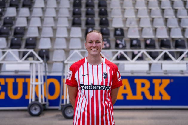 Luca Birkholz; SC Freiburg; 1.BL Frauen, Porträttermin 2026 2027 Freiburg Dreisamstadion Baden-Wuerttemberg Deutschland *** Luca Birkholz, SC Freiburg 1, Women s Bundesliga, Photo Shoot 2026–2027, Freiburg, Dreisamstadion, Baden-Württemberg, Germany Copyright: xAA STEINSIEK.CHx