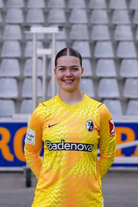 Lorena Barth; SC Freiburg; 1.BL Frauen, Porträttermin 2026 2027 Freiburg Dreisamstadion Baden-Wuerttemberg Deutschland *** Lorena Barth, SC Freiburg 1, Women s Bundesliga, Photo Shoot 2026–2027, Freiburg, Dreisamstadion, Baden-Württemberg, Germany Copyright: xAA STEINSIEK.CHx