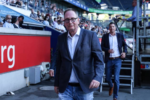 Fussball, 3.Liga Saison 2026 2027 Außerordentliche Mitgliederversammlung MSV Duisburg 16.07.2026, schauinsland-reisen-arena Dirk Recke (Team Verantwortung) Duisburg schauinsland-reisen-arena Nordrhein-Westfalen Deutschland *** Sports, Soccer, 3rd Division, 2026–2027 Season; MSV Duisburg Extraordinary General Meeting, July 16, 2026; Schauinsland Reisen Arena; Dirk Recke; Team Responsibility; Duisburg; Schauinsland Reisen Arena; North Rhine-Westphalia; Germany
