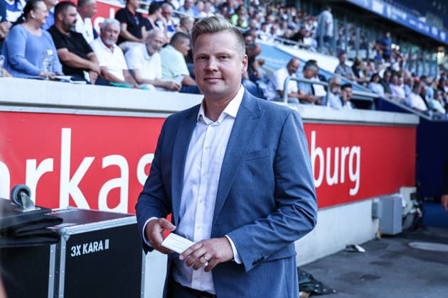 Fussball, 3.Liga Saison 2026 2027 Außerordentliche Mitgliederversammlung MSV Duisburg 16.07.2026, schauinsland-reisen-arena Sebastian Paradis (Team Paradis) Duisburg schauinsland-reisen-arena Nordrhein-Westfalen Deutschland *** Sports, Soccer, 3rd Division, 2026–2027 Season; MSV Duisburg Extraordinary General Meeting, July 16, 2026; Schauinsland Reisen Arena; Sebastian Paradis; Team Paradis Duisburg; Schauinsland Reisen Arena; North Rhine-Westphalia, Germany